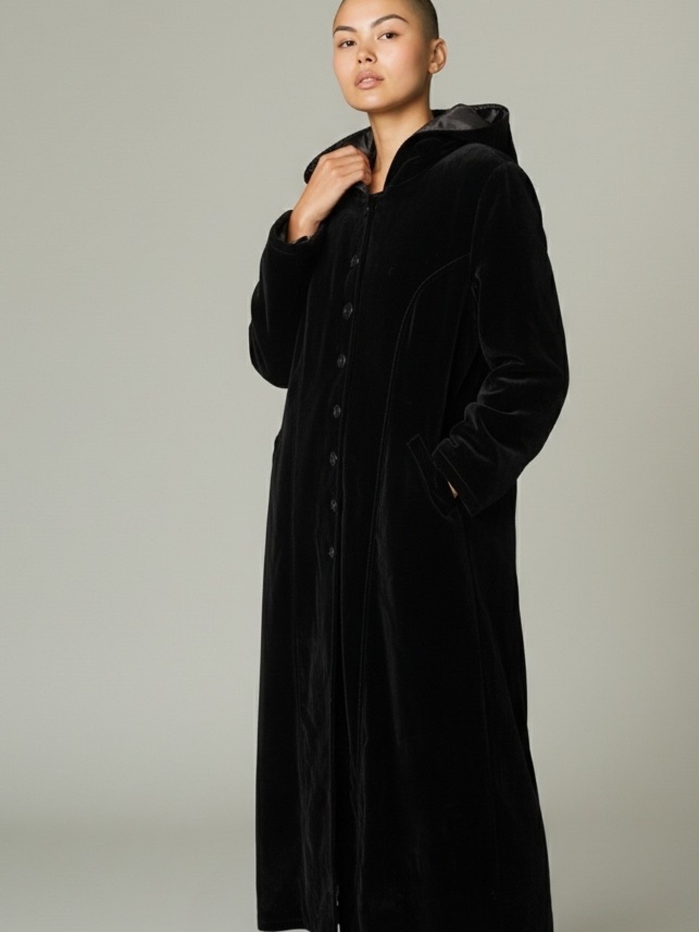 DRACULA CLOTHING LONG BLACK VELVET HOODED JACKET LACE UP BACK SZ SMALL